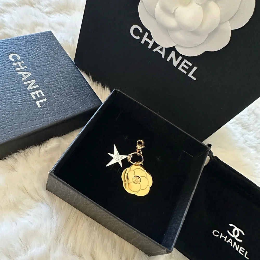 Brand New CHANEL Gold Camellia Flower Charm Includes Jewelry Bag + Box. - Picture 3 of 5